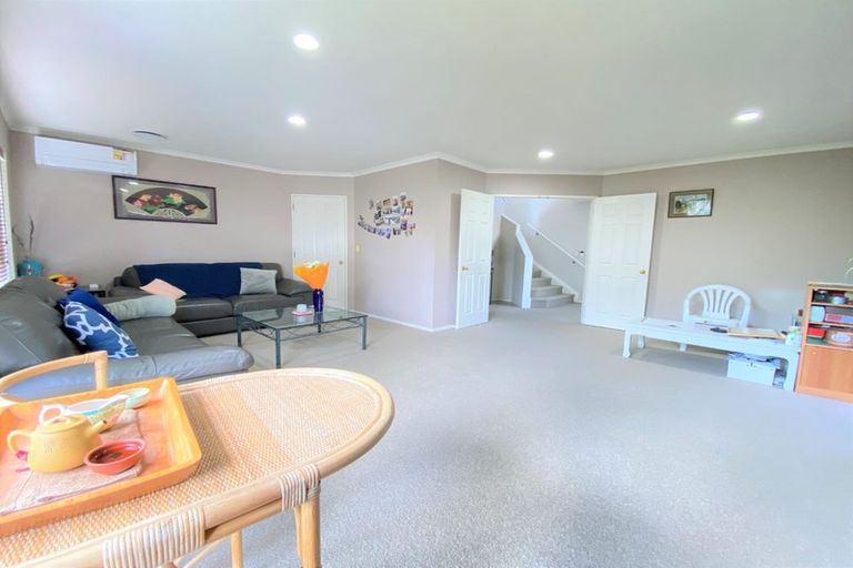 Photo of property in 2/18 Woodgers Way, Somerville, Auckland, 2014