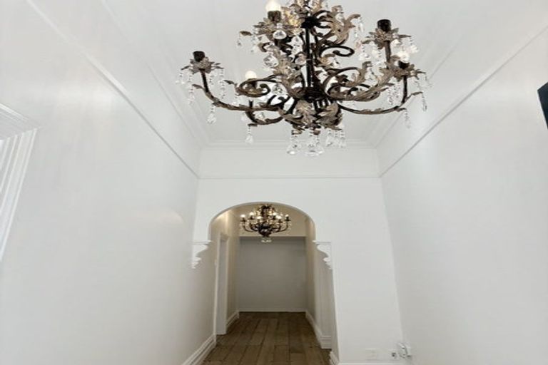 Photo of property in 300 Paremoremo Road, Paremoremo, Auckland, 0632