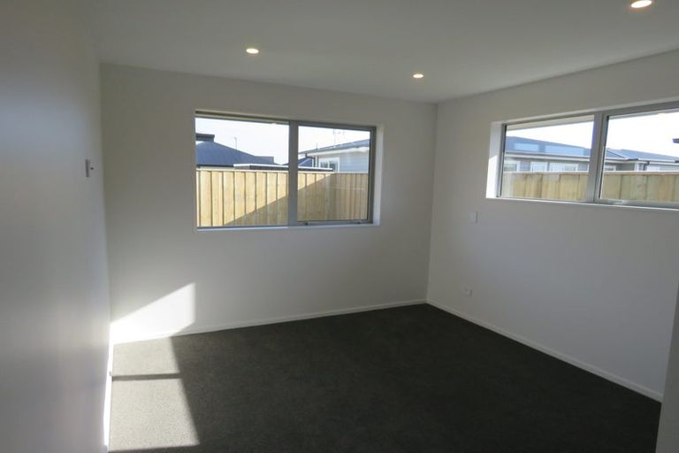 Photo of property in 9 Kaka Place, Halswell, Christchurch, 8025