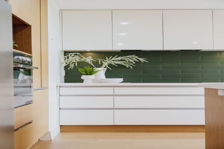 Photo of property in 21 Grandview Crescent, Opoho, Dunedin, 9010