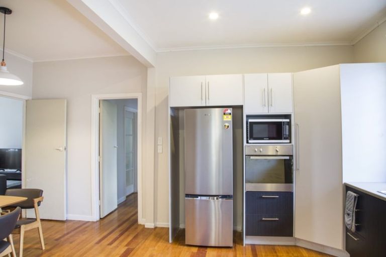 Photo of property in 3/4 Sydney Street, Hauraki, Auckland, 0622