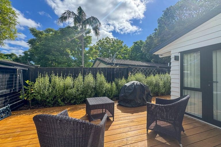 Photo of property in 9c Sari Place, Massey, Auckland, 0614