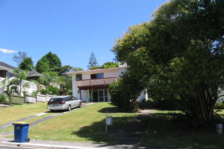 Photo of property in 96 Canongate Street, Birkdale, Auckland, 0626