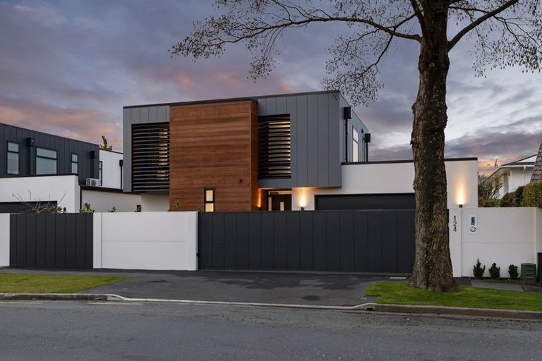 Photo of property in 124 Winchester Street, Merivale, Christchurch, 8014