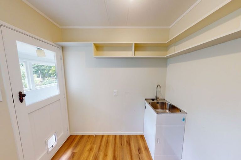 Photo of property in 2 Chittick Place, Saint Johns Hill, Whanganui, 4501