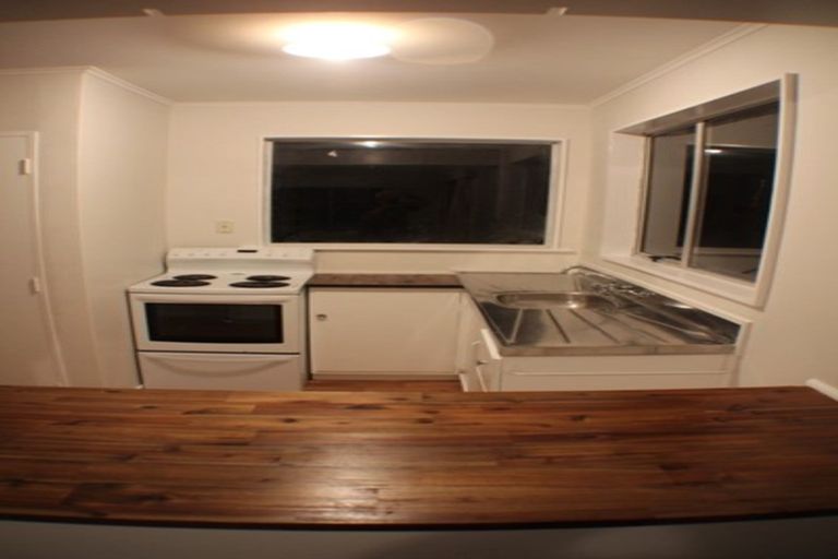 Photo of property in 4b Cedar Street, Maungaraki, Lower Hutt, 5010