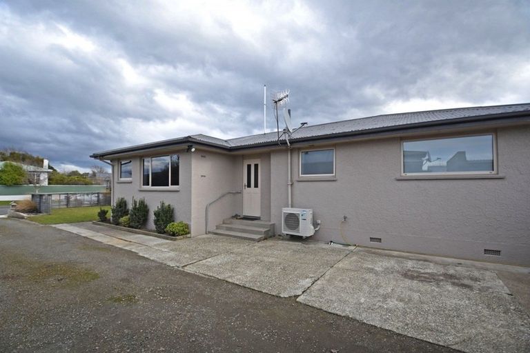 Photo of property in 24 White Street, Newfield, Invercargill, 9812