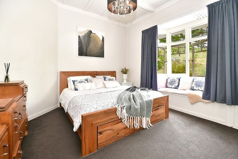 Photo of property in 687 Inland Road, Helensville, 0875