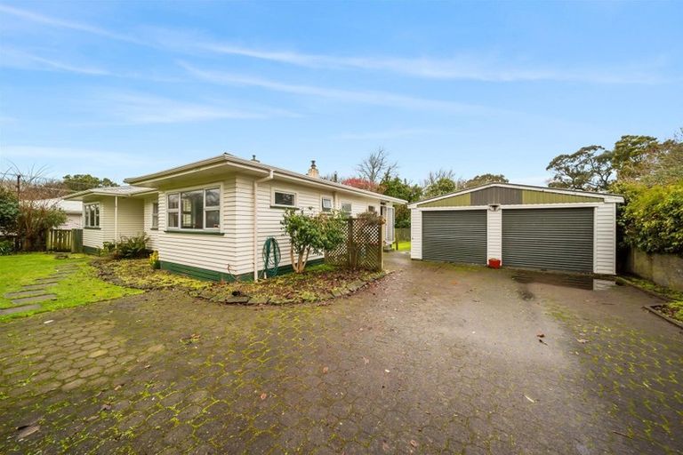 Photo of property in 16 Kegworth Street, Eltham, 4322