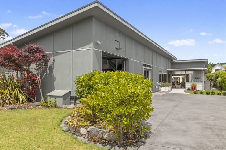 Photo of property in 127 Williamson Road, Whangamata, 3620