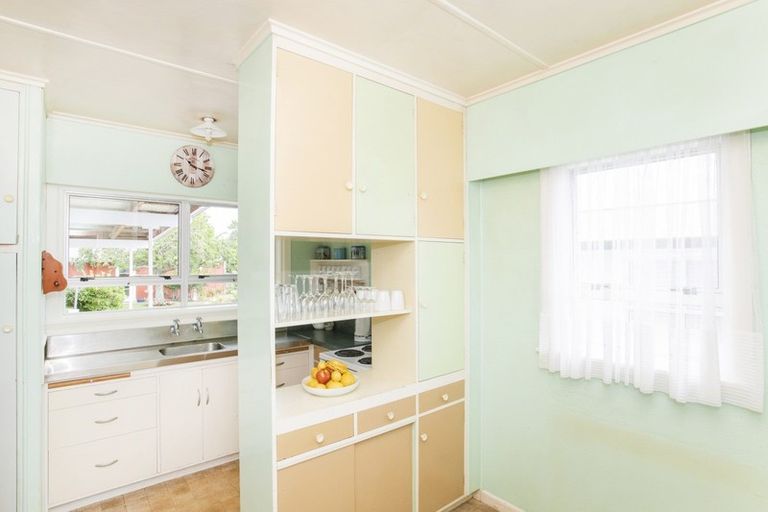 Photo of property in 15 Emily Street, Riverdale, Gisborne, 4010