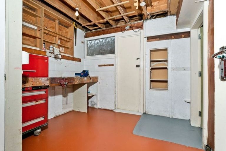 Photo of property in 3 Hamilton Place, Glenfield, Auckland, 0629