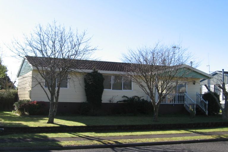 Photo of property in 10 David Street, Nawton, Hamilton, 3200