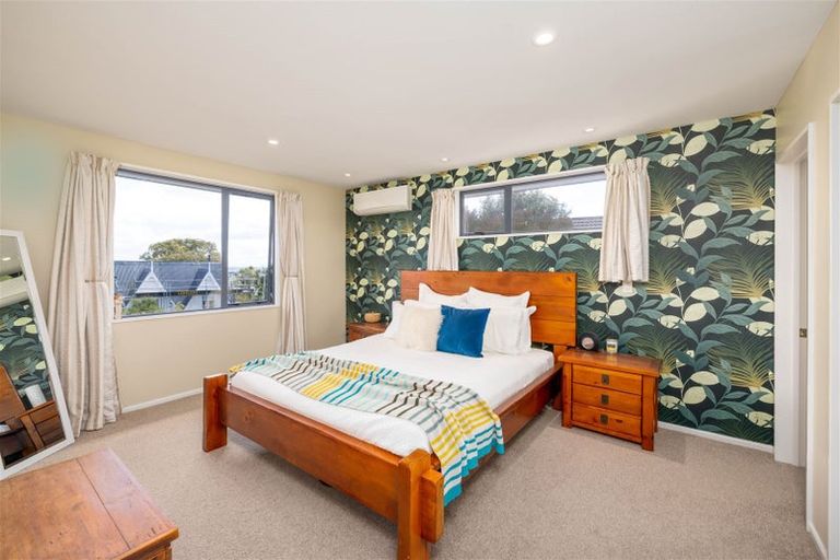 Photo of property in 91 Penruddock Rise, Westmorland, Christchurch, 8025