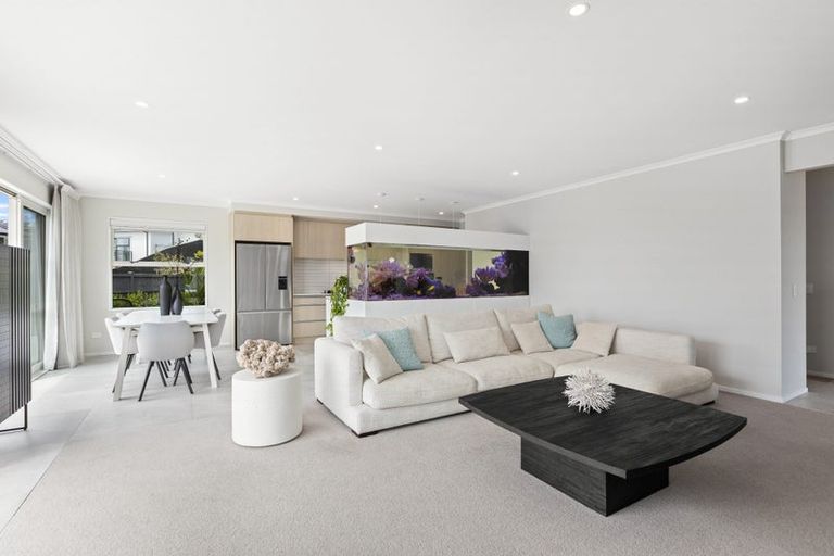 Photo of property in 19 Kuku Avenue, Red Beach, 0932