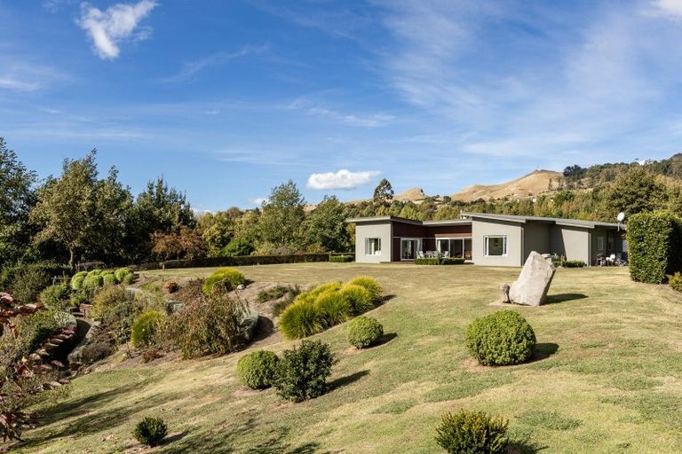 Photo of property in 14 Spur Road, Havelock North, 4130