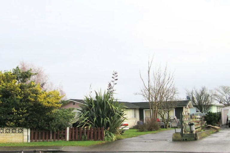 Photo of property in 834 Huia Street, Camberley, Hastings, 4120