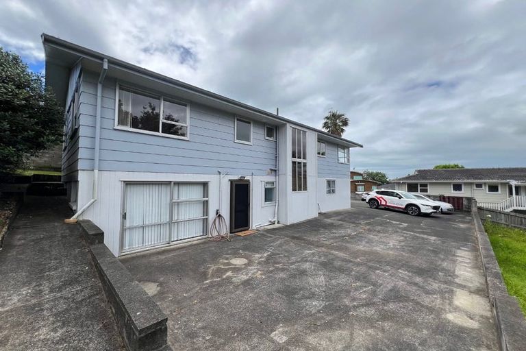 Photo of property in 67 Advene Road, Cockle Bay, Auckland, 2014