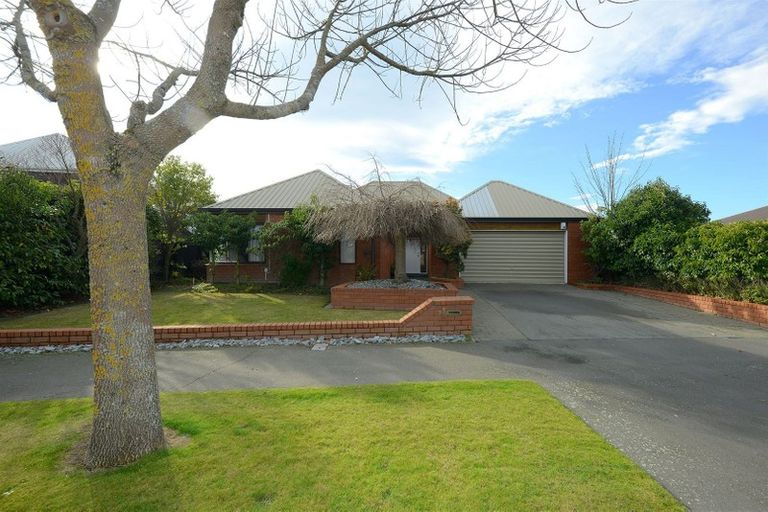 Photo of property in 179 Hawthornden Road, Avonhead, Christchurch, 8042