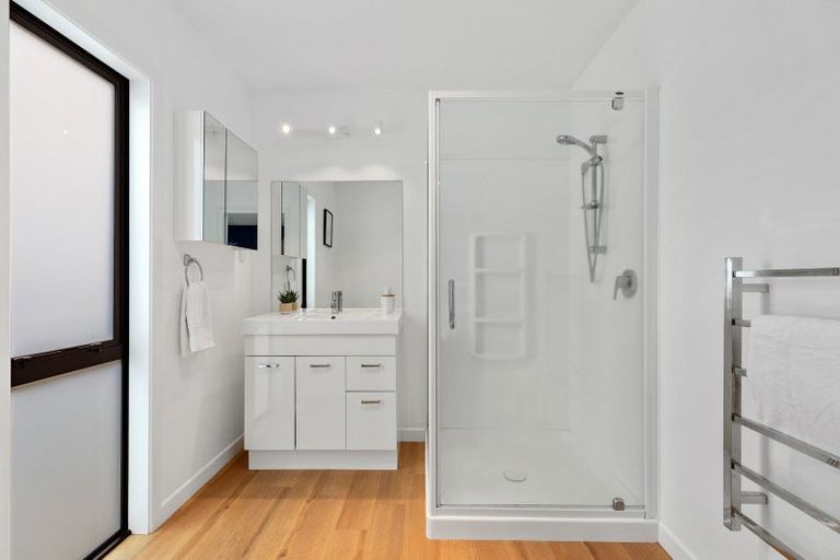 Photo of property in 2 Benmore Crescent, Pyes Pa, Tauranga, 3112