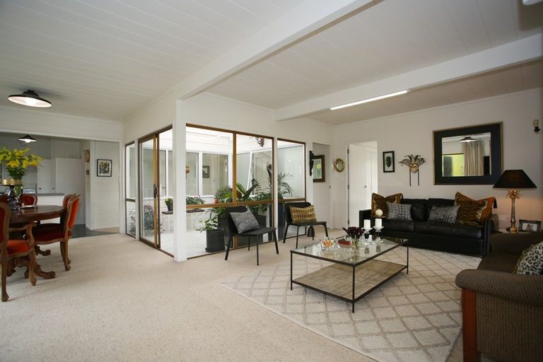 Photo of property in 527 Fenwick Street, Mayfair, Hastings, 4122