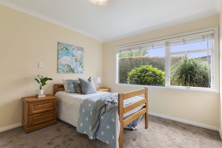 Photo of property in 104 Mellons Bay Road, Mellons Bay, Auckland, 2014