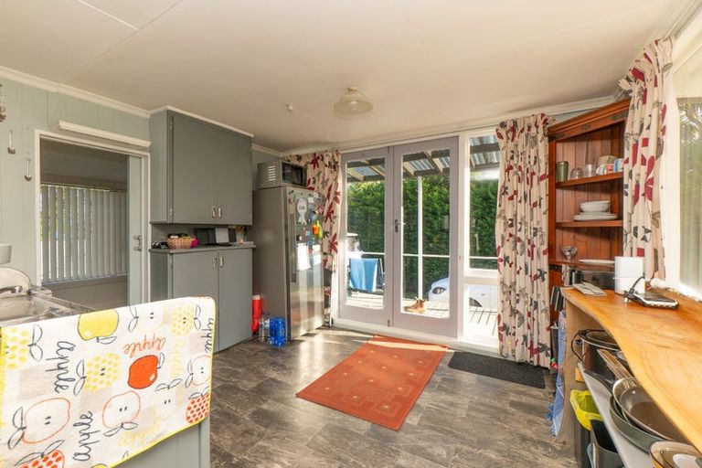 Photo of property in 17 Stopbank Road, Milford, Temuka, 7986