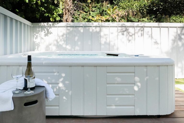 Photo of property in 122 Seddon Street, Naenae, Lower Hutt, 5011