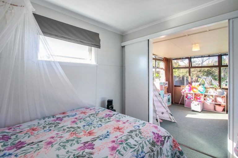 Photo of property in 89 Taradale Road, Onekawa, Napier, 4110