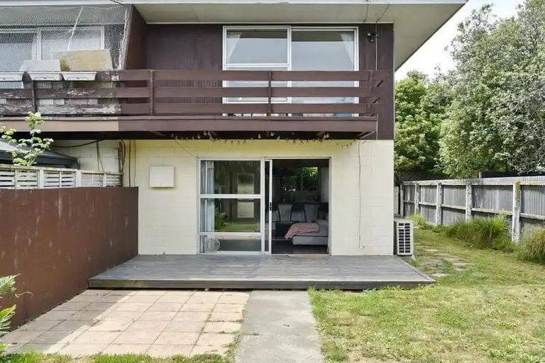Photo of property in 5/34a Harman Street, Addington, Christchurch, 8024