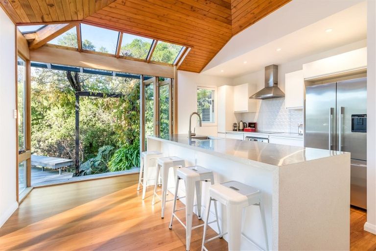 Photo of property in 9 Joyce Crescent, Ilam, Christchurch, 8041