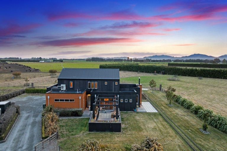 Photo of property in 1175 Oxford Road, Cust, Rangiora, 7471