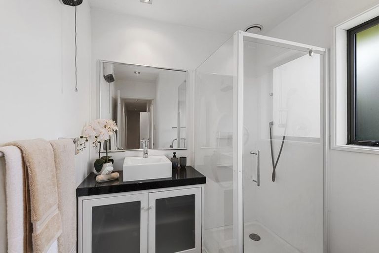 Photo of property in 1/385 Armagh Street, Linwood, Christchurch, 8011