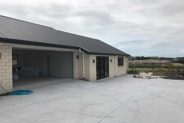 Photo of property in 17 Aileron Rise, Dairy Flat, Albany, 0794