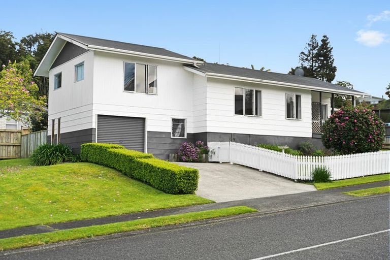 Photo of property in 1 Birch Hill Place, Dinsdale, Hamilton, 3204