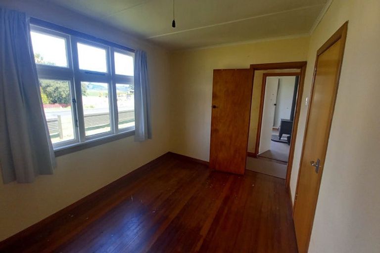 Photo of property in 6 Kirkland Street, Ohai, 9635