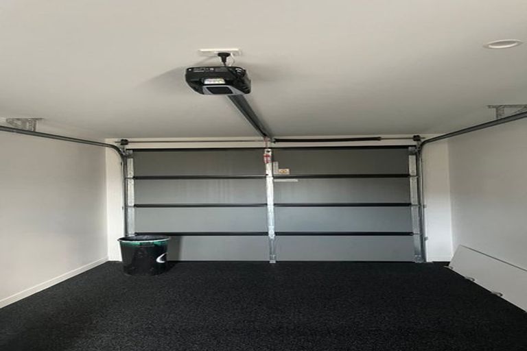 Photo of property in 2 Inder Street, Jacks Point, 9371