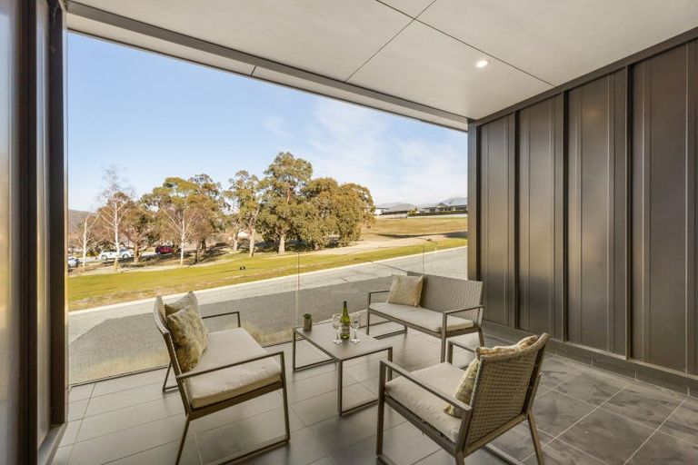 Photo of property in 39 Melmore Terrace, Cromwell, 9310