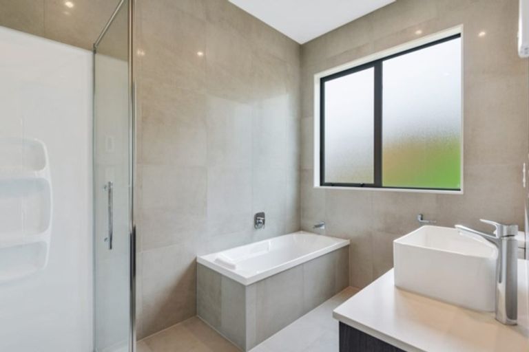 Photo of property in 53 Angiangi Crescent, Beachlands, Auckland, 2018