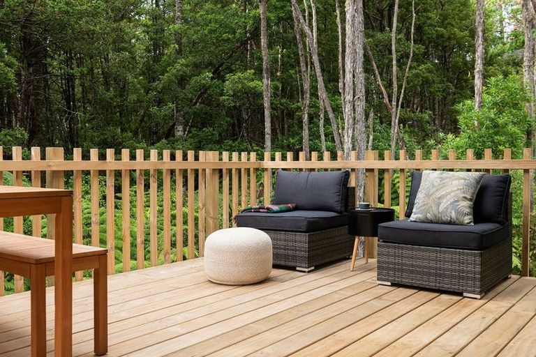 Photo of property in 19 Lett Road, Snells Beach, 0920