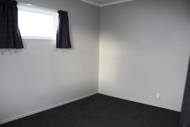 Photo of property in 52 Wesley Street, South Dunedin, Dunedin, 9012