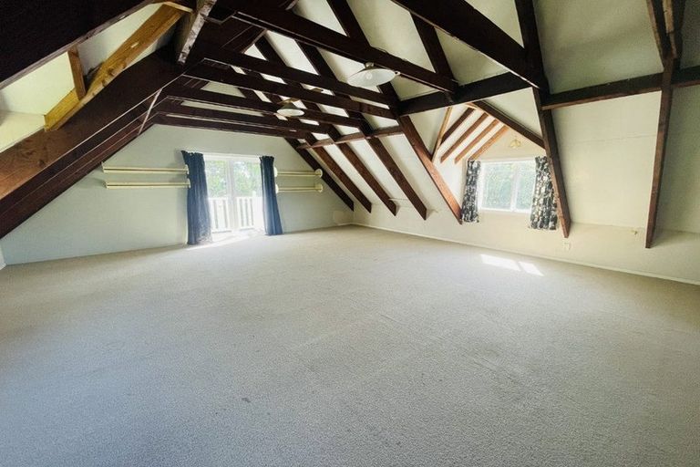 Photo of property in 46 Burns Lane, Kumeu, 0892