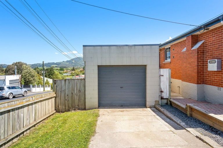 Photo of property in 1 Waldron Crescent, Green Island, Dunedin, 9018