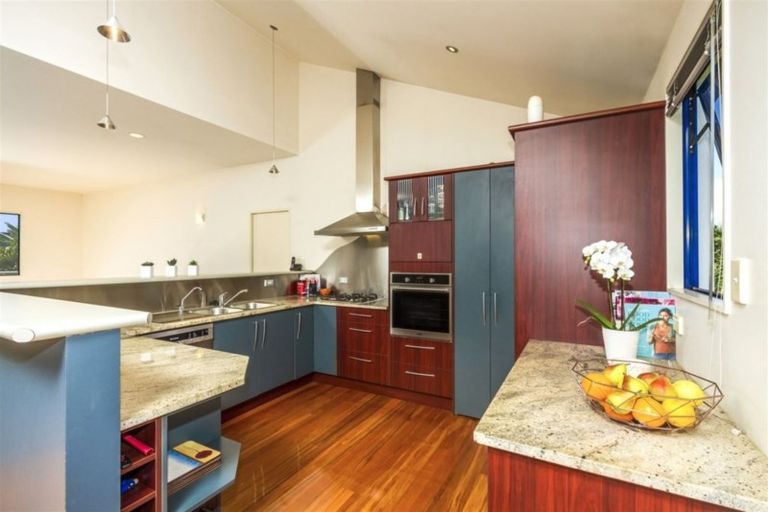 Photo of property in 13 Asbury Crescent, Campbells Bay, Auckland, 0630