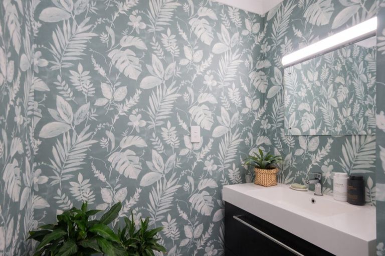 Photo of property in 64 Kotare Street, Waikanae, 5036