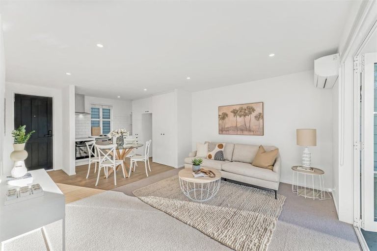 Photo of property in 2/283 Selwyn Street, Spreydon, Christchurch, 8024