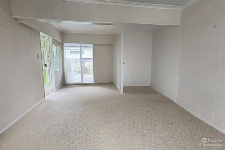 Photo of property in 49 Ngarara Road, Waikanae, 5036