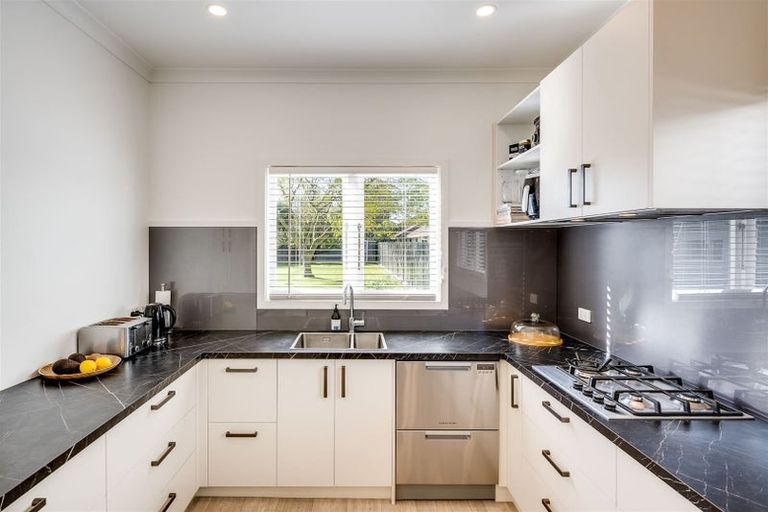 Photo of property in 25 Georges Drive, Napier South, Napier, 4110