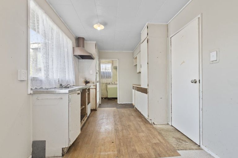 Photo of property in 12b Poutini Place, Manurewa, Auckland, 2102