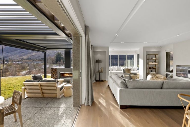 Photo of property in Millbrook Resort, 22 Ayrburn Ridge, Arrowtown, 9371